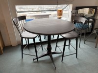 Salton Table